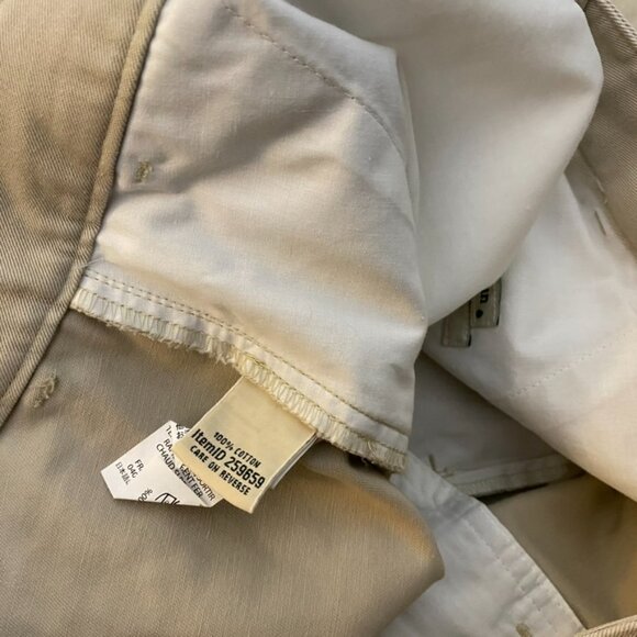 lot of (2) L.L. Bean Favorite Fit pants (Dark Sable) & Khaki 6R NWT women's - Picture 10 of 10
